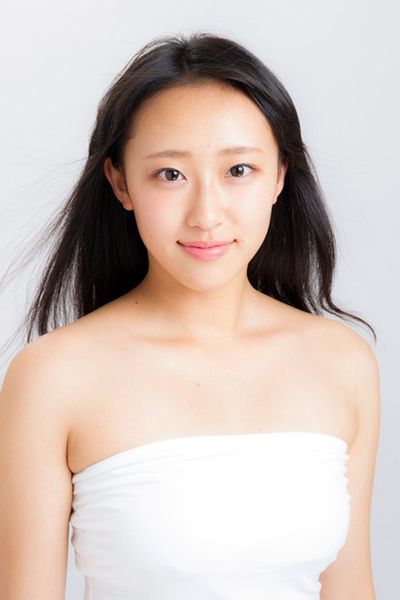 因胸太大而放弃新体操的美少女木村凉香